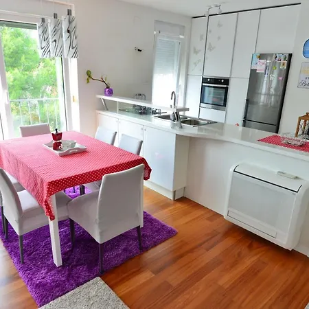 Rita Exclusive With Parking Apartamento Zadar