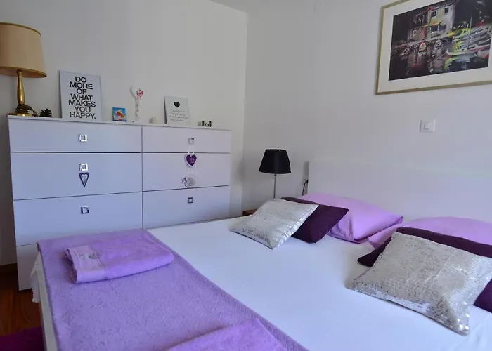 Rita Exclusive With Parking *